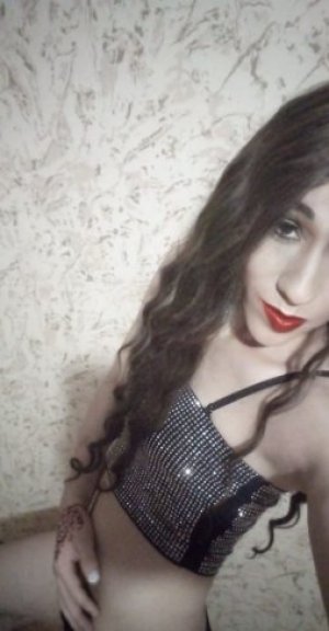 Escort trans Полина WhatsApp